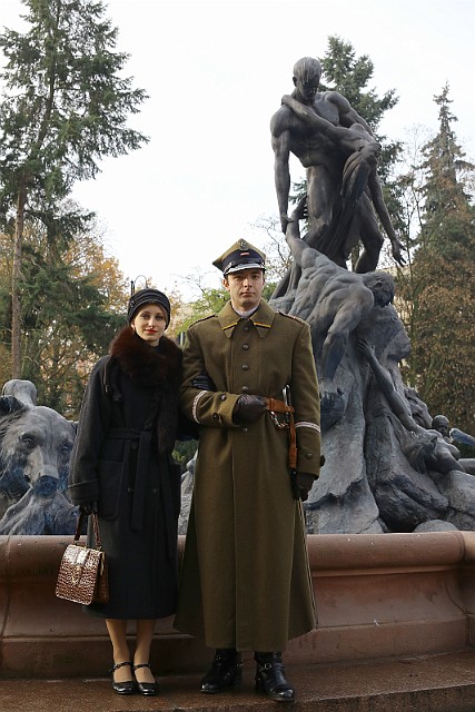 Gabriela i Krystian  11 listopada 2014 r. przy fontannie "Potop"