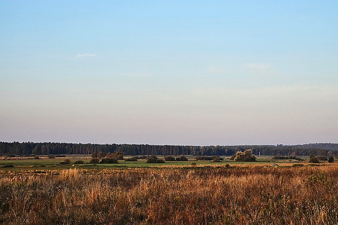 Poranny pejzaż w miejscowości Olelek tuż przed Turem