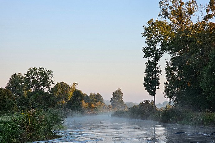 Kanał Notecki śluza nr 5 Dębinek Południe